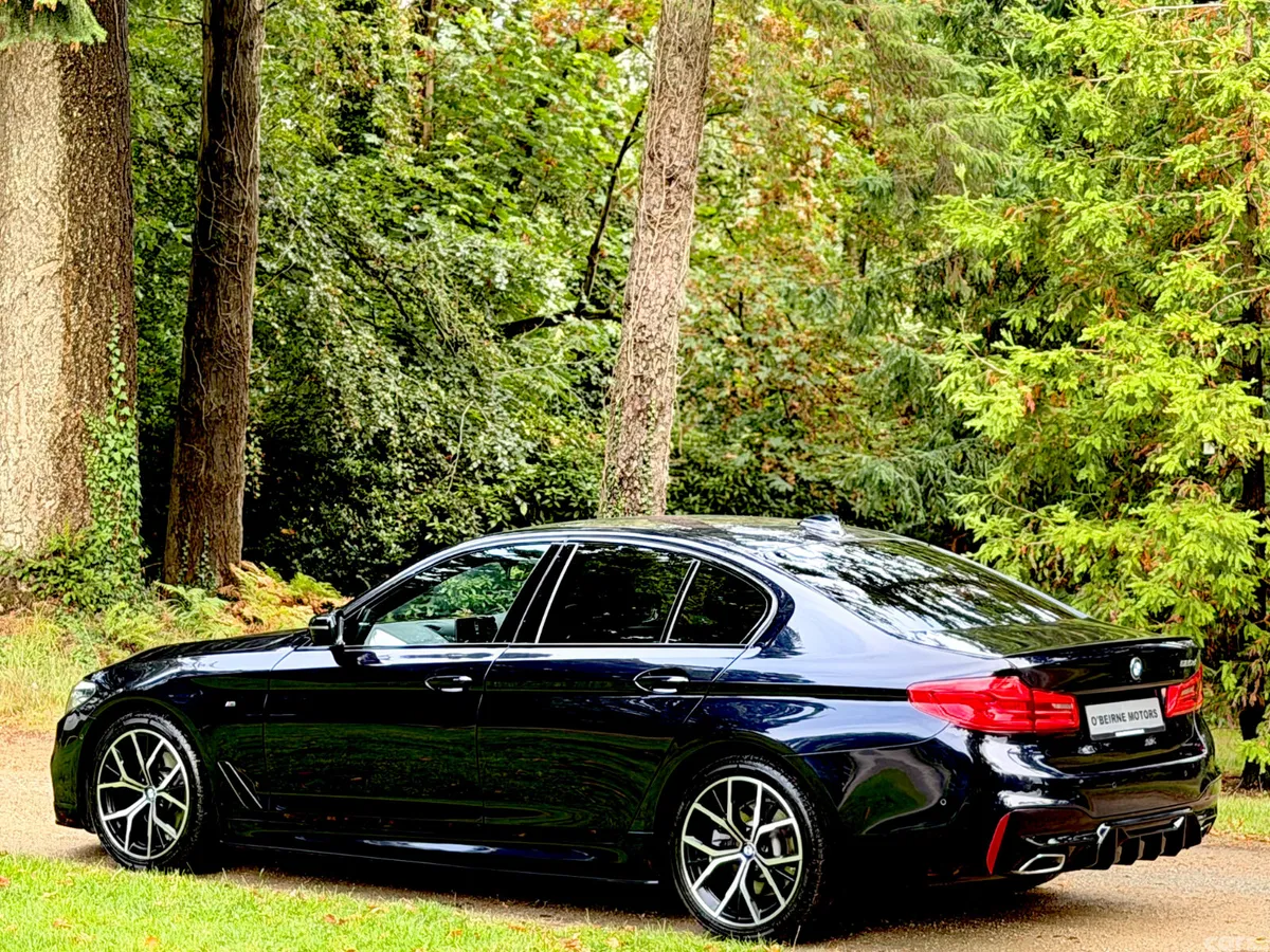 BMW 5-Series Saloon, Diesel, 2019, Black