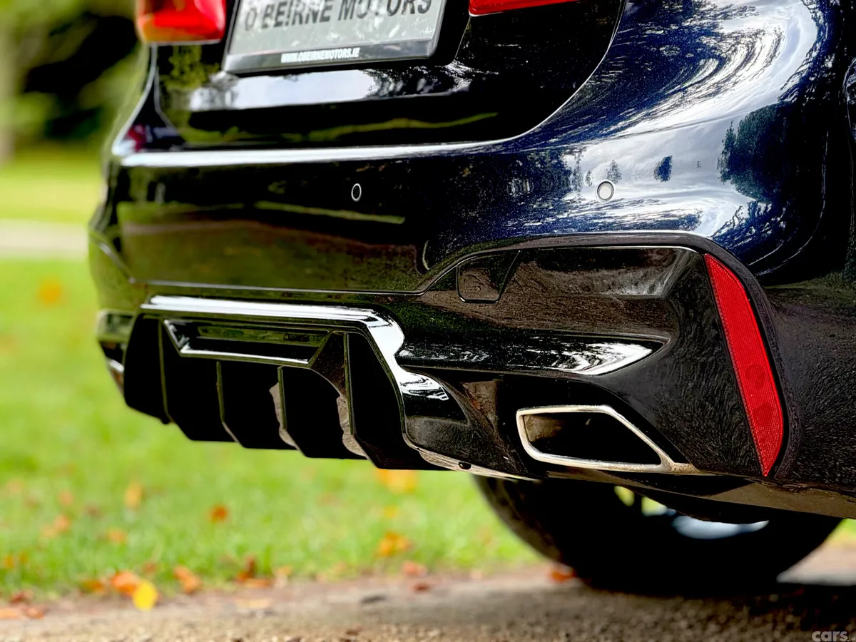 BMW 5-Series Saloon, Diesel, 2019, Black