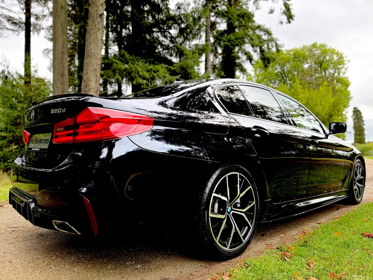 BMW 5-Series Saloon, Diesel, 2019, Black