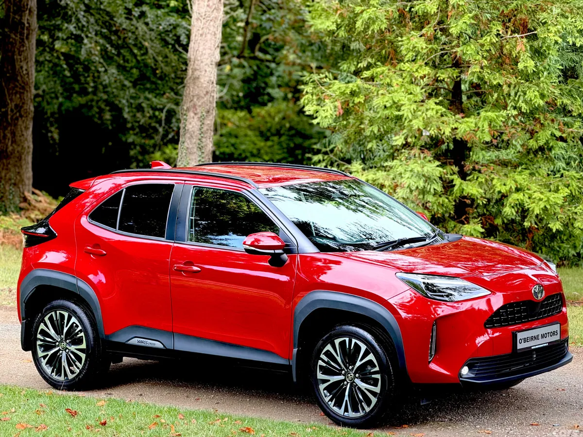 Toyota Yaris Cross Hatchback, Petrol Hybrid, 2025, Red