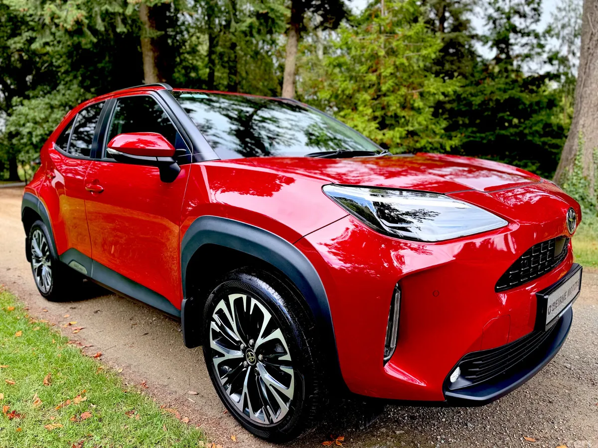 Toyota Yaris Cross Hatchback, Petrol Hybrid, 2025, Red
