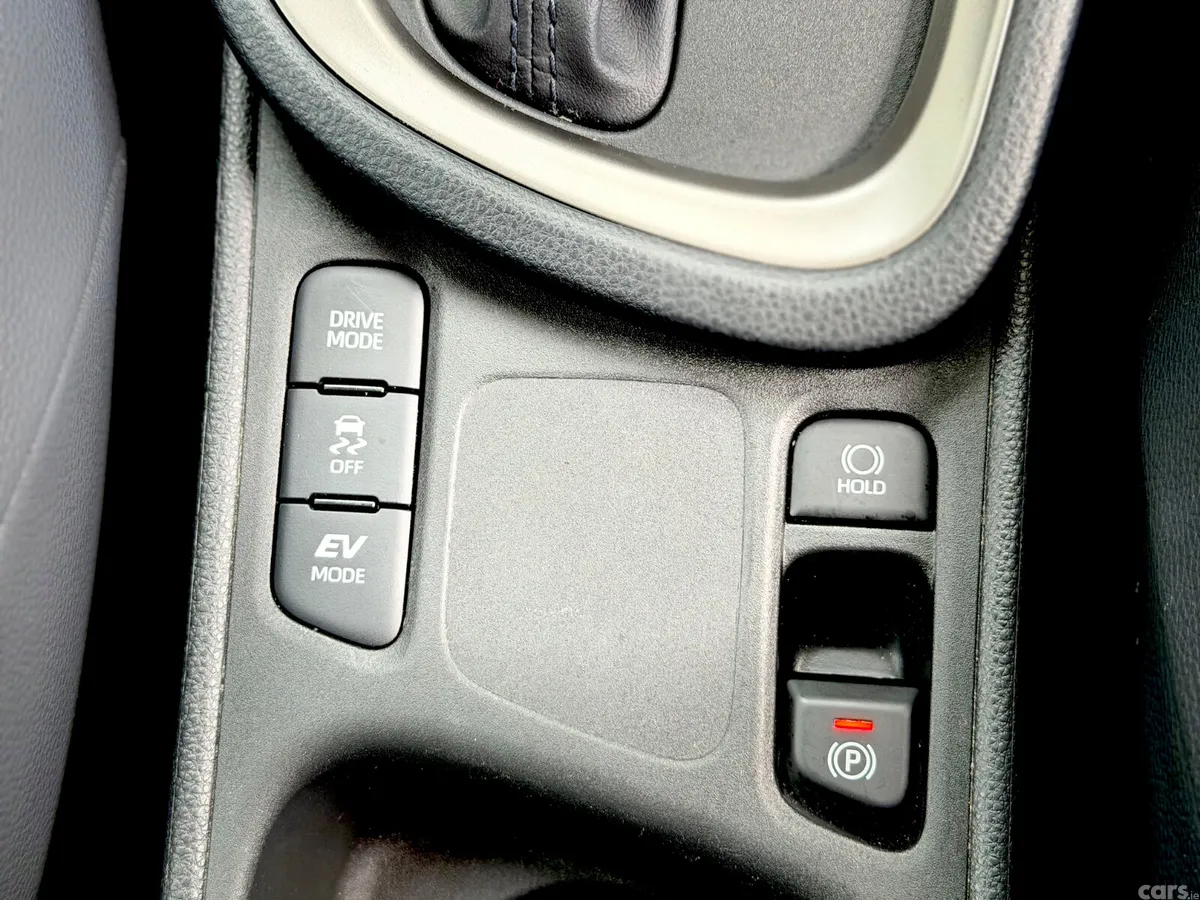 Toyota Yaris Cross Hatchback, Petrol Hybrid, 2025, Red