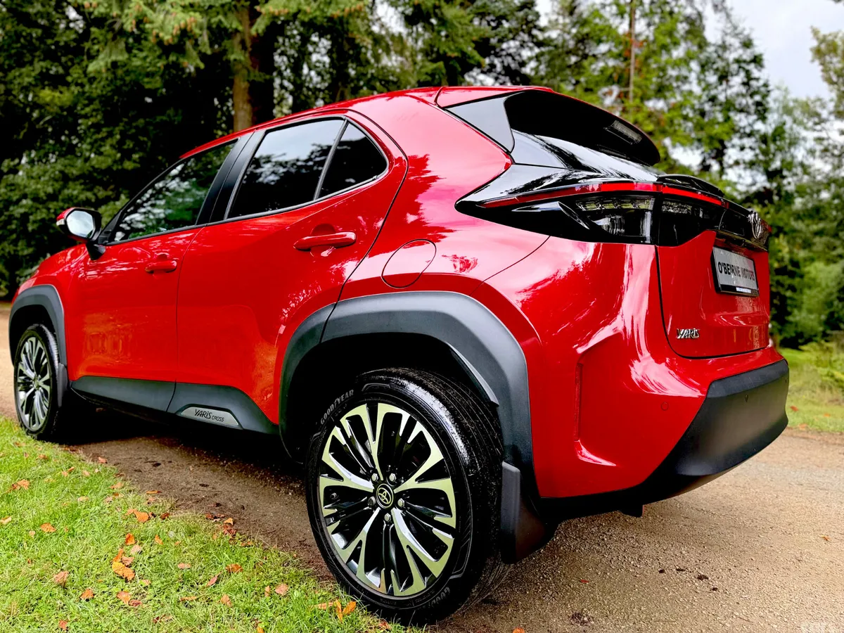 Toyota Yaris Cross Hatchback, Petrol Hybrid, 2025, Red