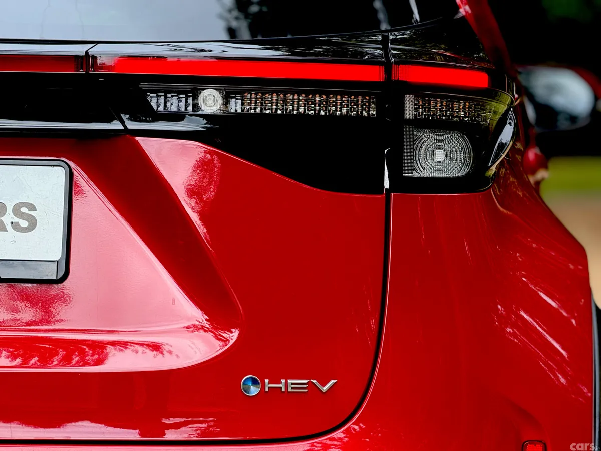 Toyota Yaris Cross Hatchback, Petrol Hybrid, 2025, Red