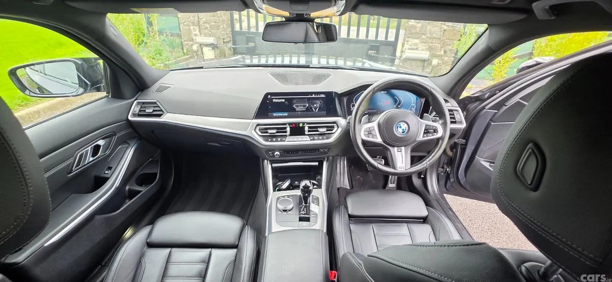 BMW 3-Series Saloon, Petrol Hybrid, 2022, Grey