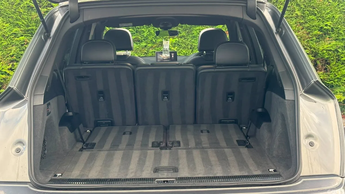 Audi Q7 SUV, Diesel, 2017, Grey