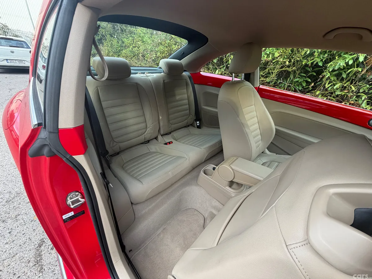 Volkswagen Beetle Hatchback, Petrol, 2015, Red