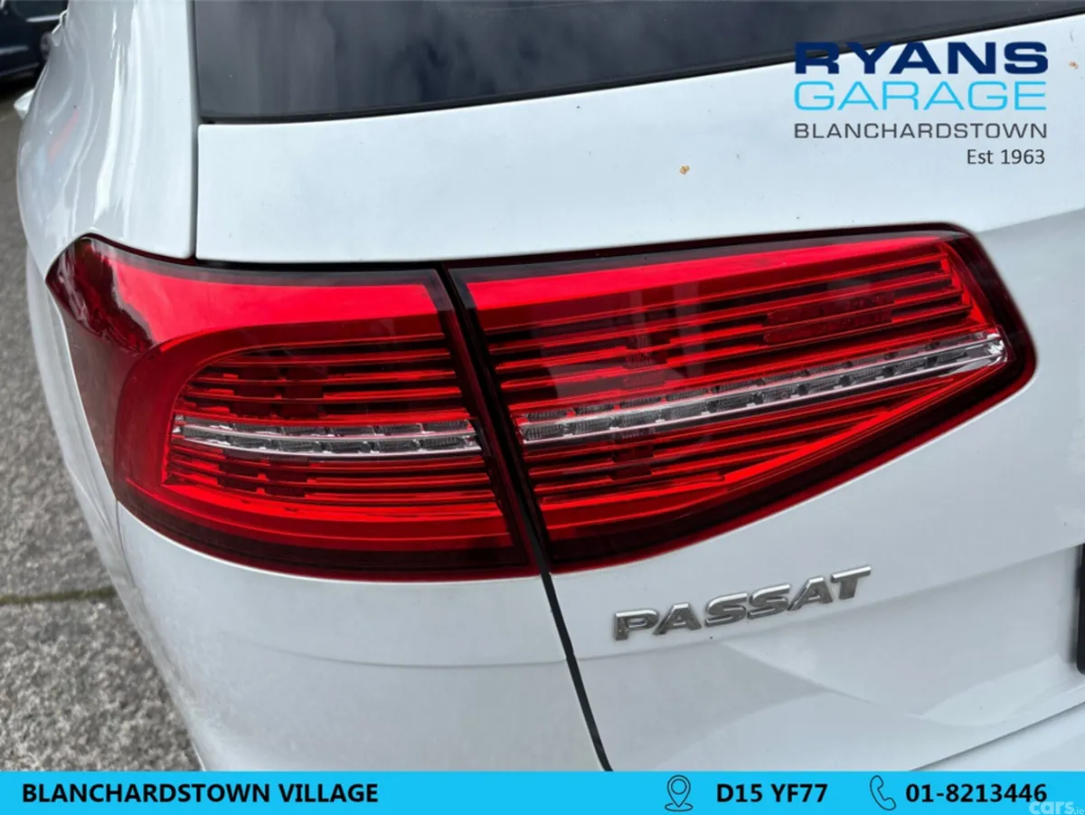 Volkswagen Passat Estate, Petrol, 2018, White