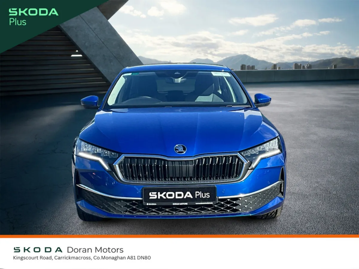 Skoda Octavia Hatchback, Diesel, 2024, Blue