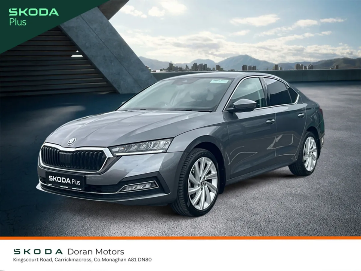 Skoda Octavia Hatchback, Diesel, 2024, Grey