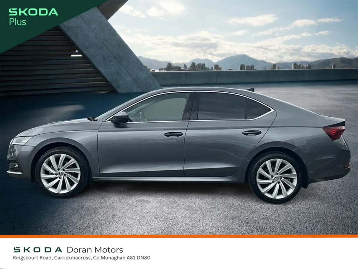 Skoda Octavia Hatchback, Diesel, 2024, Grey