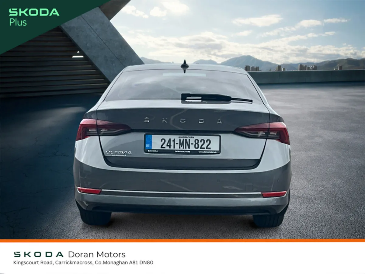 Skoda Octavia Hatchback, Diesel, 2024, Grey