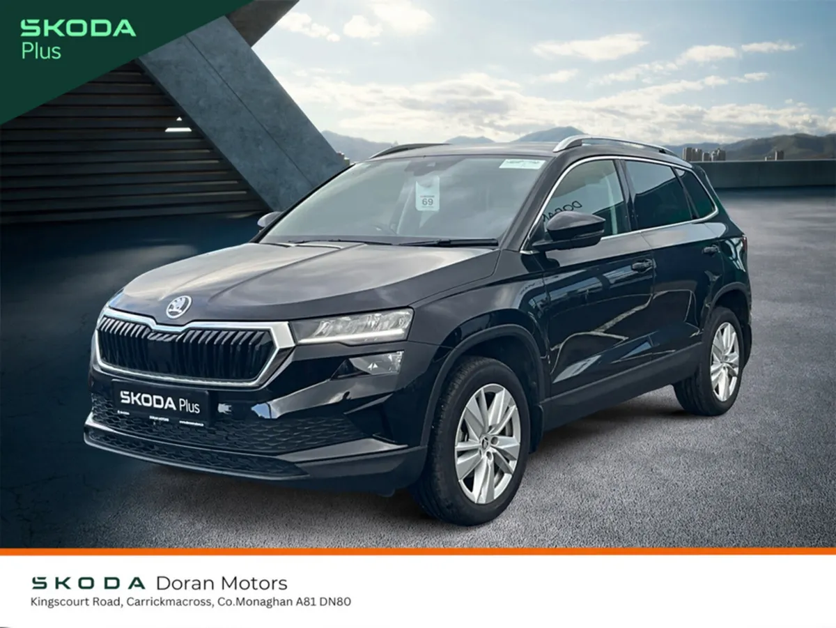 Skoda Karoq SUV, Petrol, 2024, Black