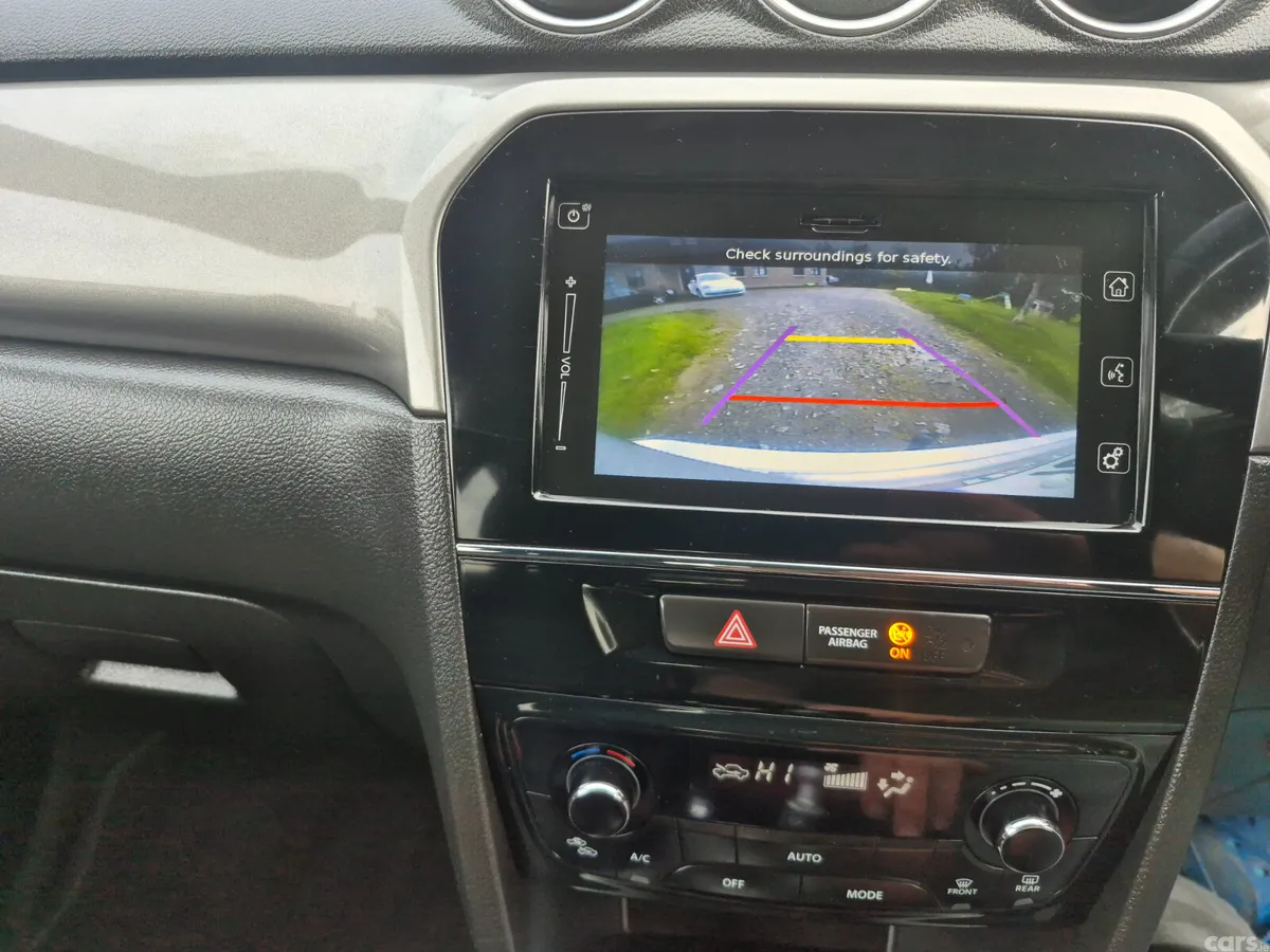 Suzuki Vitara SUV, Diesel, 2016, Silver