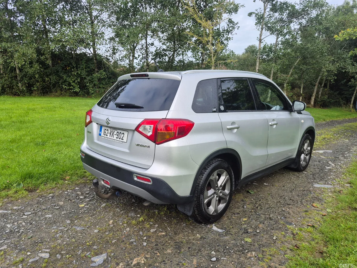 Suzuki Vitara SUV, Diesel, 2016, Silver