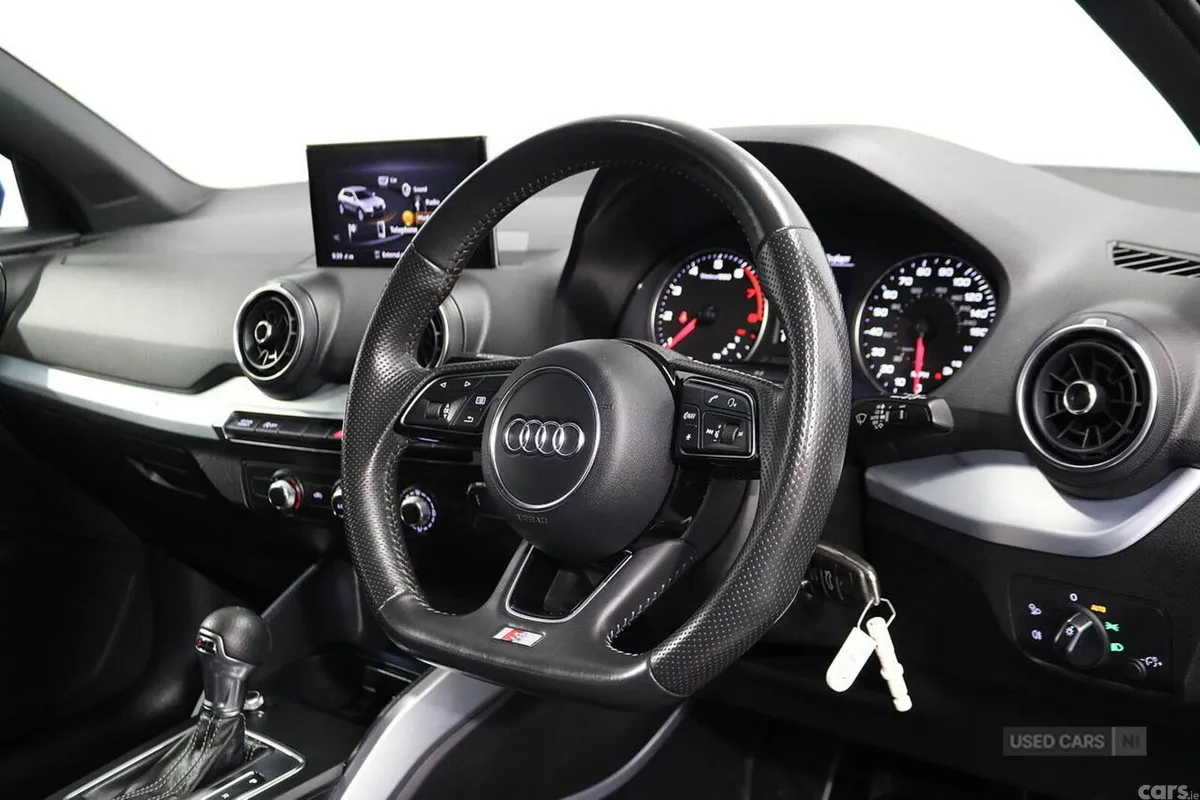 Audi Q2 SUV, Petrol, 2018, Blue