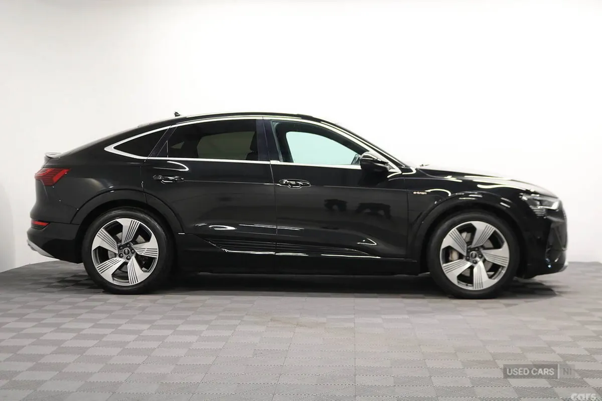 Audi e-tron SUV, Electric, 2021, Black