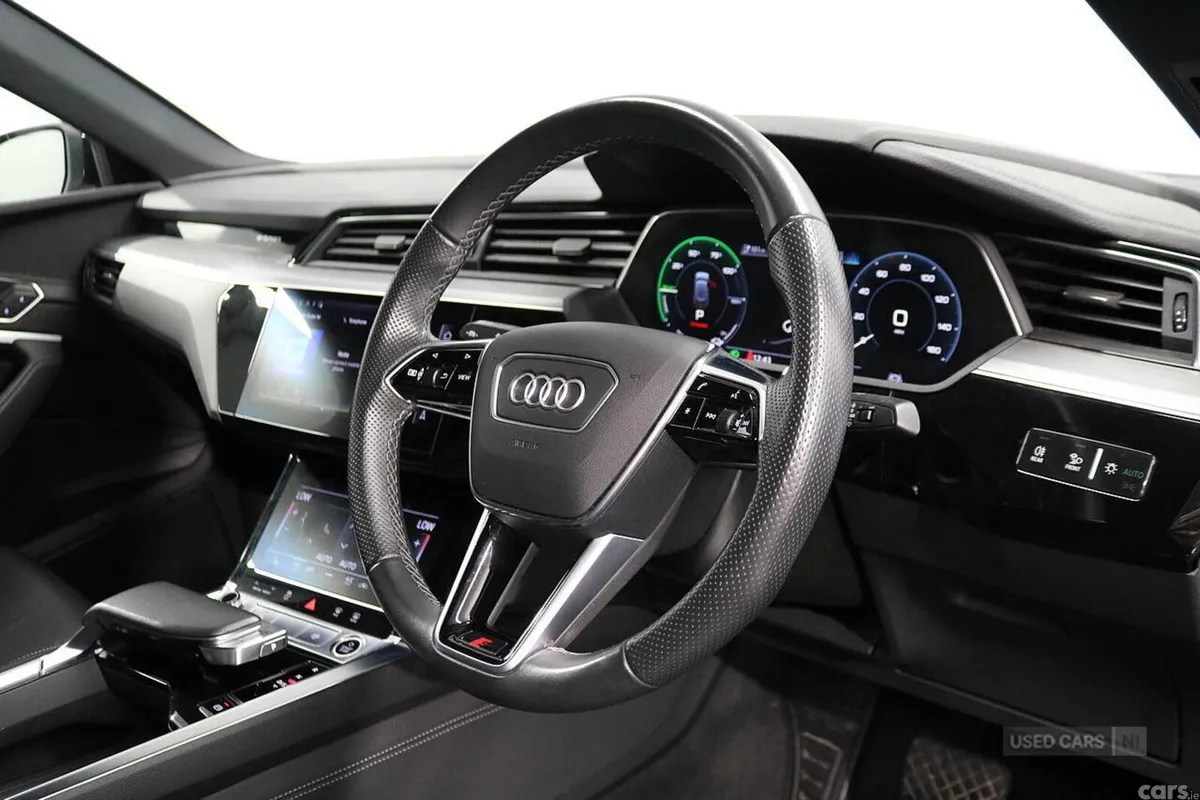 Audi e-tron SUV, Electric, 2021, Black