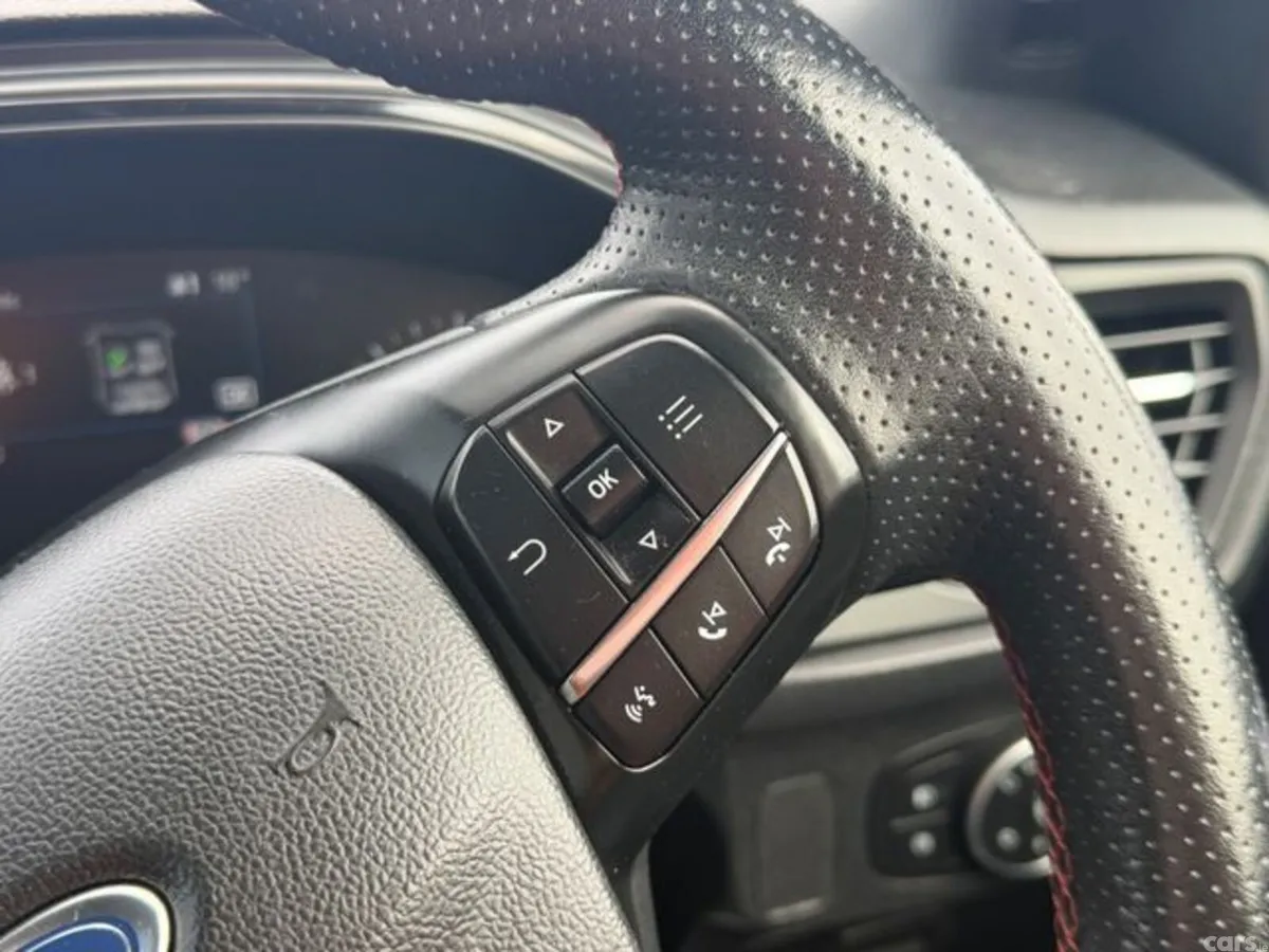 Ford Focus Hatchback, Diesel, 2018, Blue
