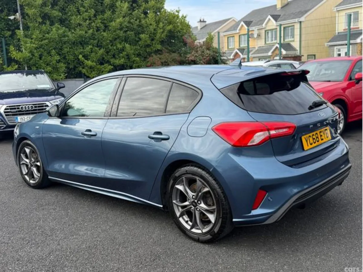 Ford Focus Hatchback, Diesel, 2018, Blue