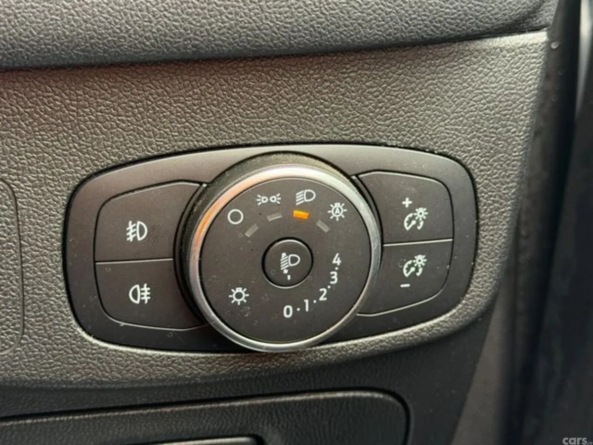 Ford Focus Hatchback, Diesel, 2020, White