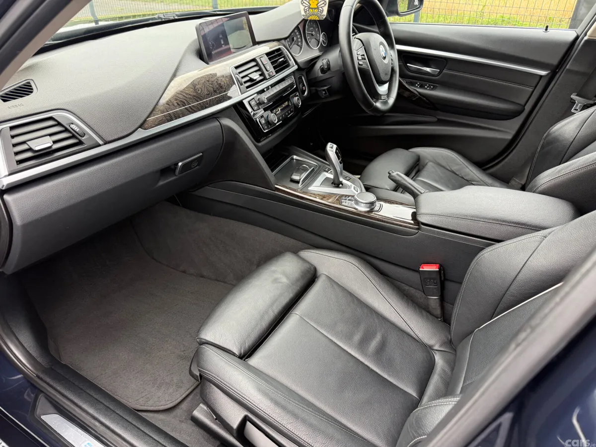 BMW 3-Series Saloon, Petrol Plug-in Hybrid, 2018, Blue