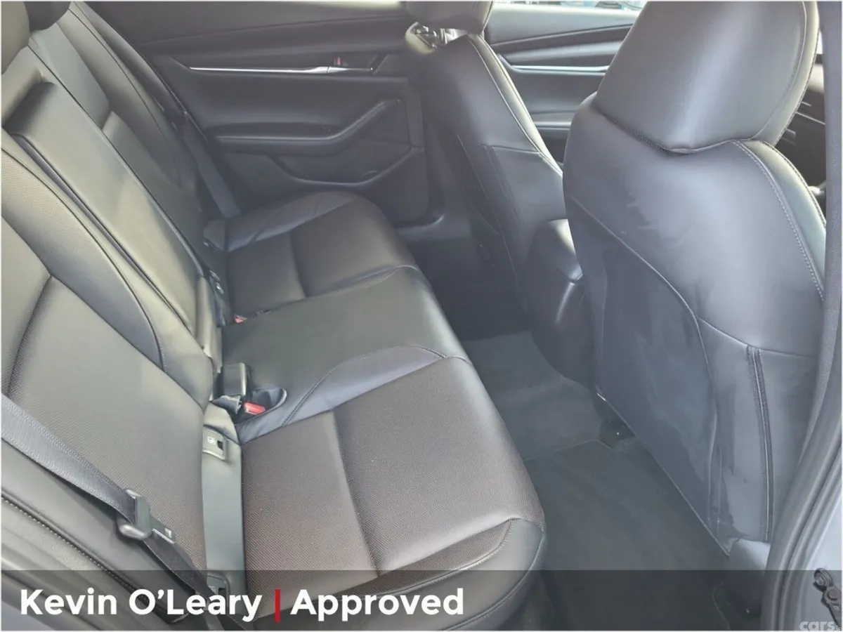 Mazda Mazda3 Hatchback, Petrol, 2023, Grey