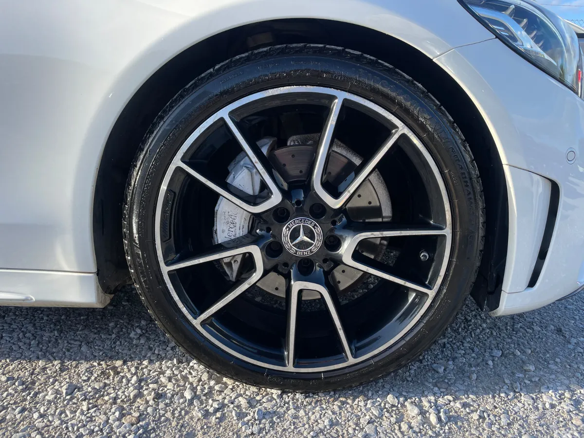 Mercedes-Benz C-Class Saloon, Petrol, 2019, White