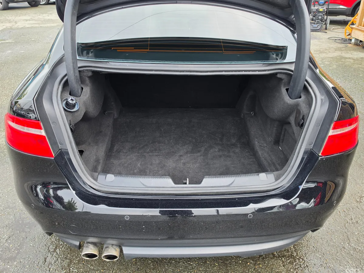 Jaguar XE Saloon, Diesel, 2016, Black