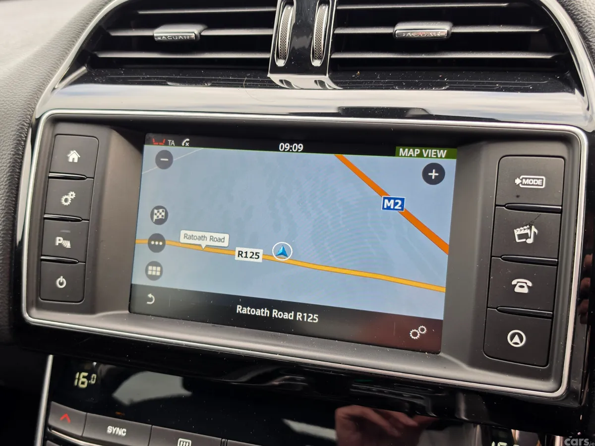 Jaguar XE Saloon, Diesel, 2016, Black