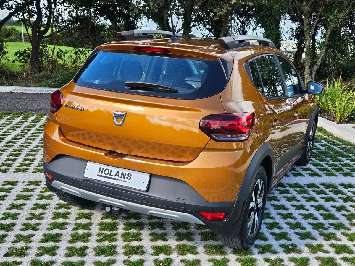 Dacia Sandero Stepway Hatchback, Petrol, 2021, Orange
