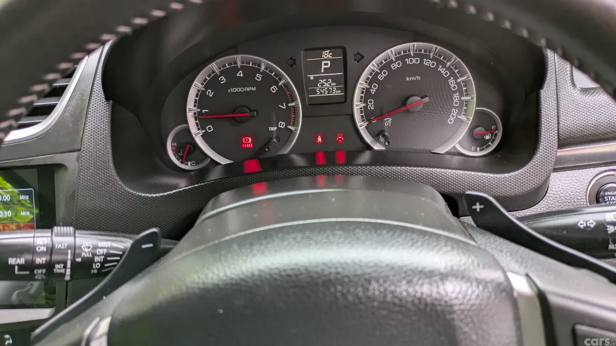 Suzuki Swift Hatchback, Petrol, 2015, Blue