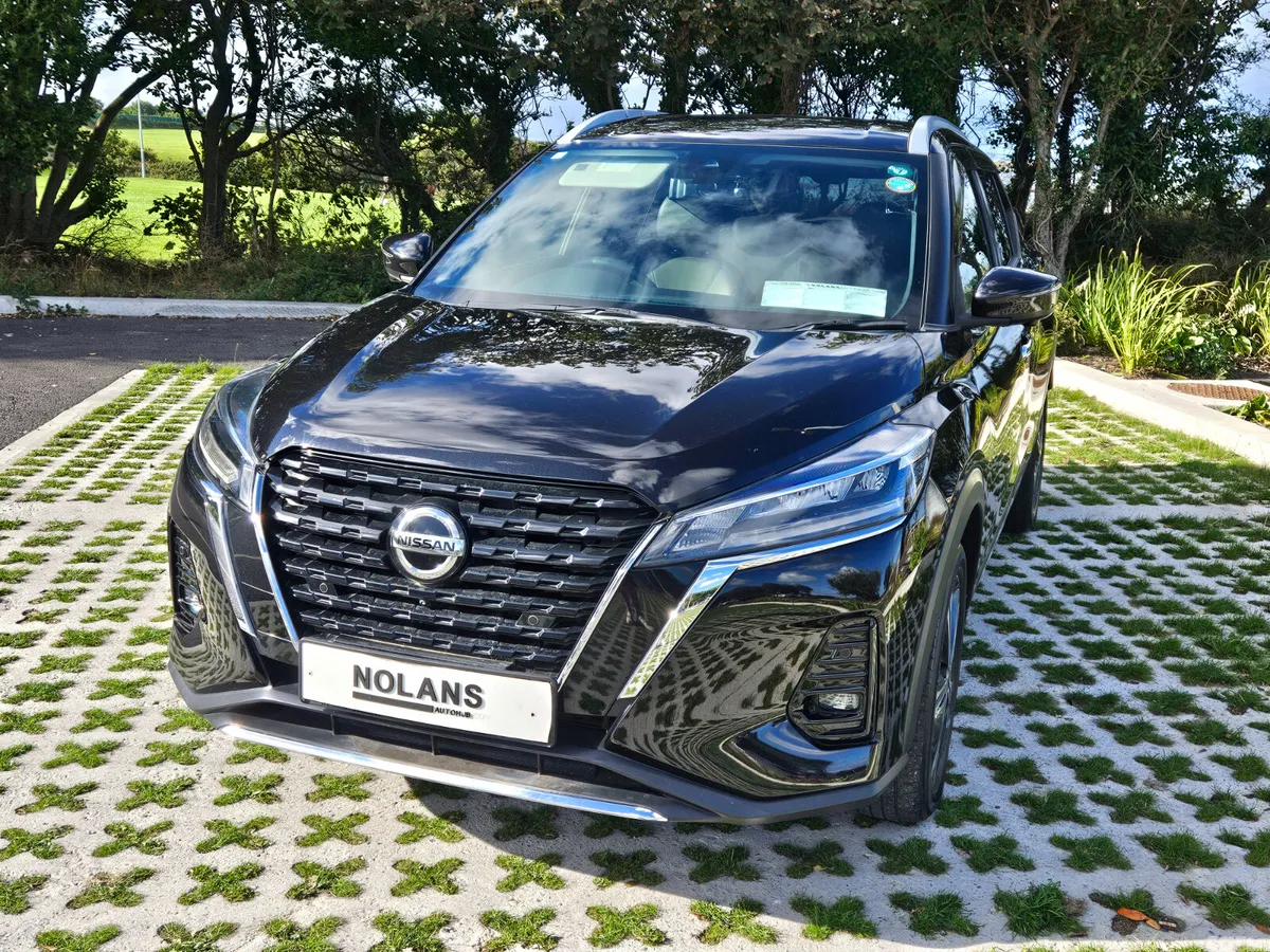 Nissan Qashqai MPV, Petrol Hybrid, 2020, Black