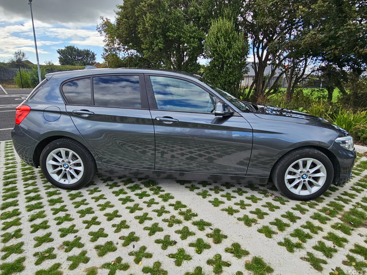 BMW 1-Series Hatchback, Diesel, 2017, Grey