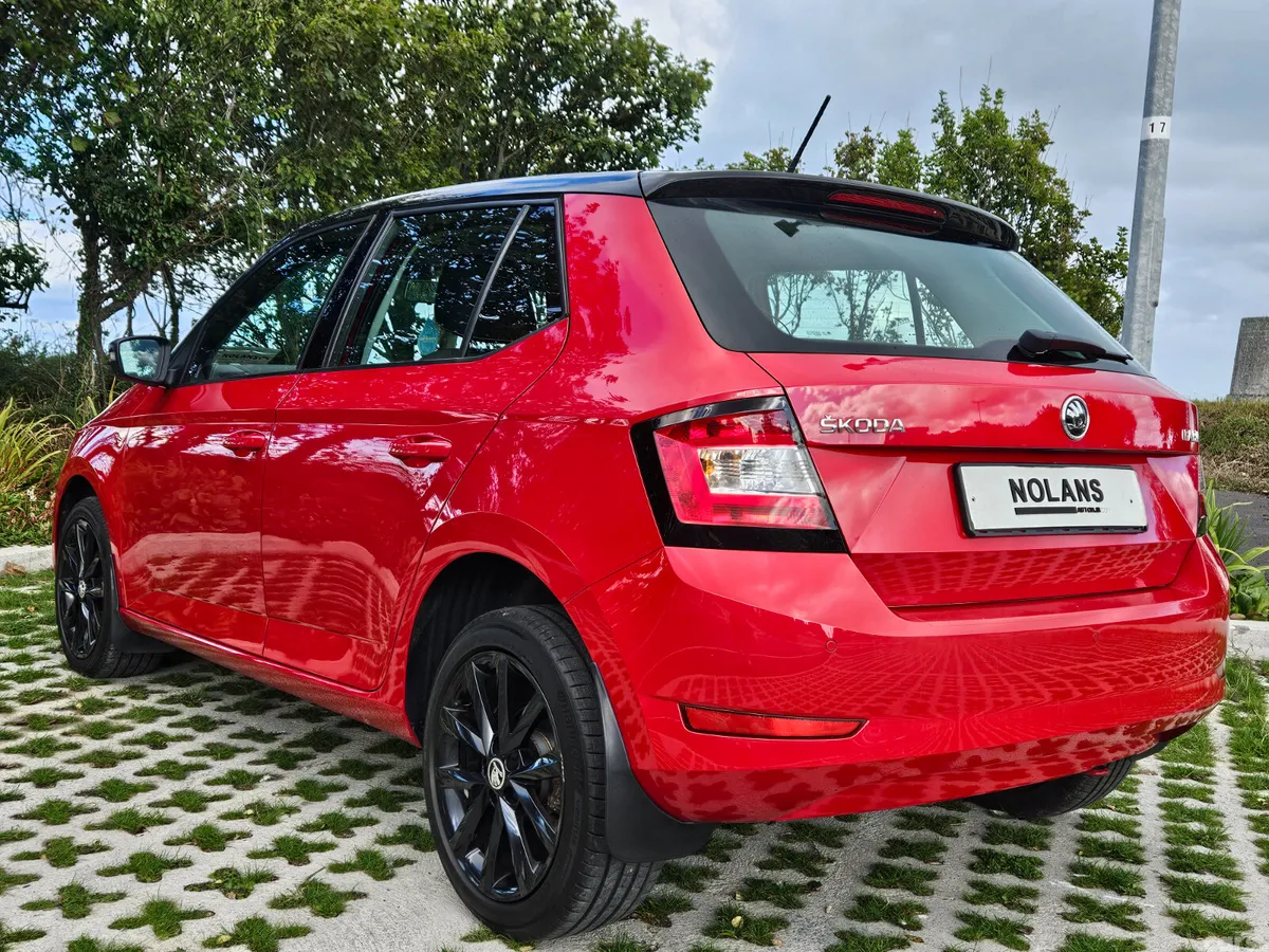Skoda Fabia Hatchback, Petrol, 2019, Red