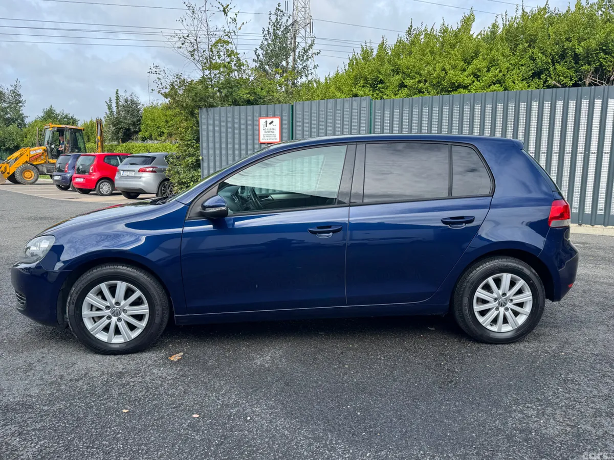 Volkswagen Golf Hatchback, Petrol, 2013, Blue