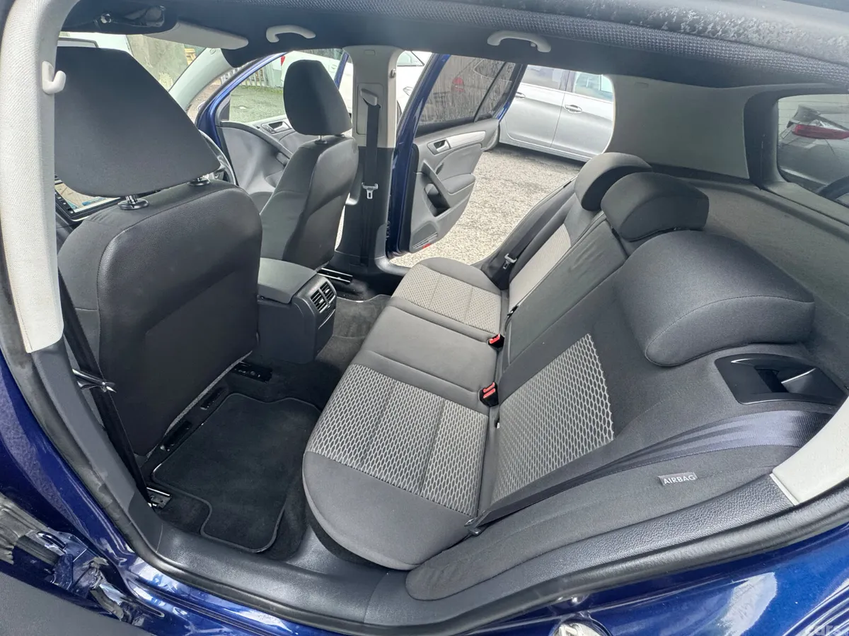 Volkswagen Golf Hatchback, Petrol, 2013, Blue