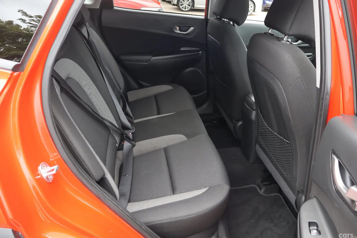 Hyundai KONA MPV, Petrol, 2018, Orange