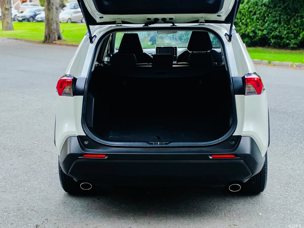 Toyota RAV4 SUV, Petrol Hybrid, 2021, Grey