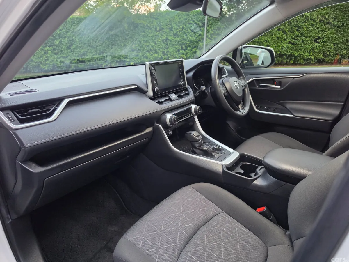 Toyota RAV4 SUV, Petrol Hybrid, 2021, Grey