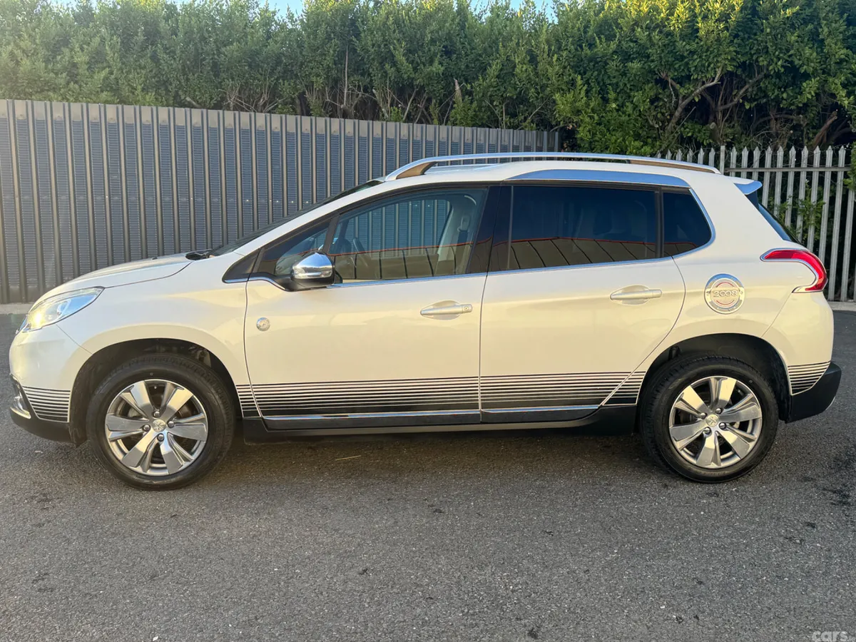 Peugeot 2008 SUV, Petrol, 2015, White