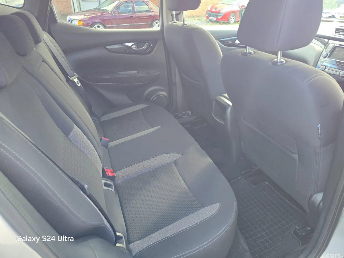 Nissan Qashqai MPV, Diesel, 2021, Grey