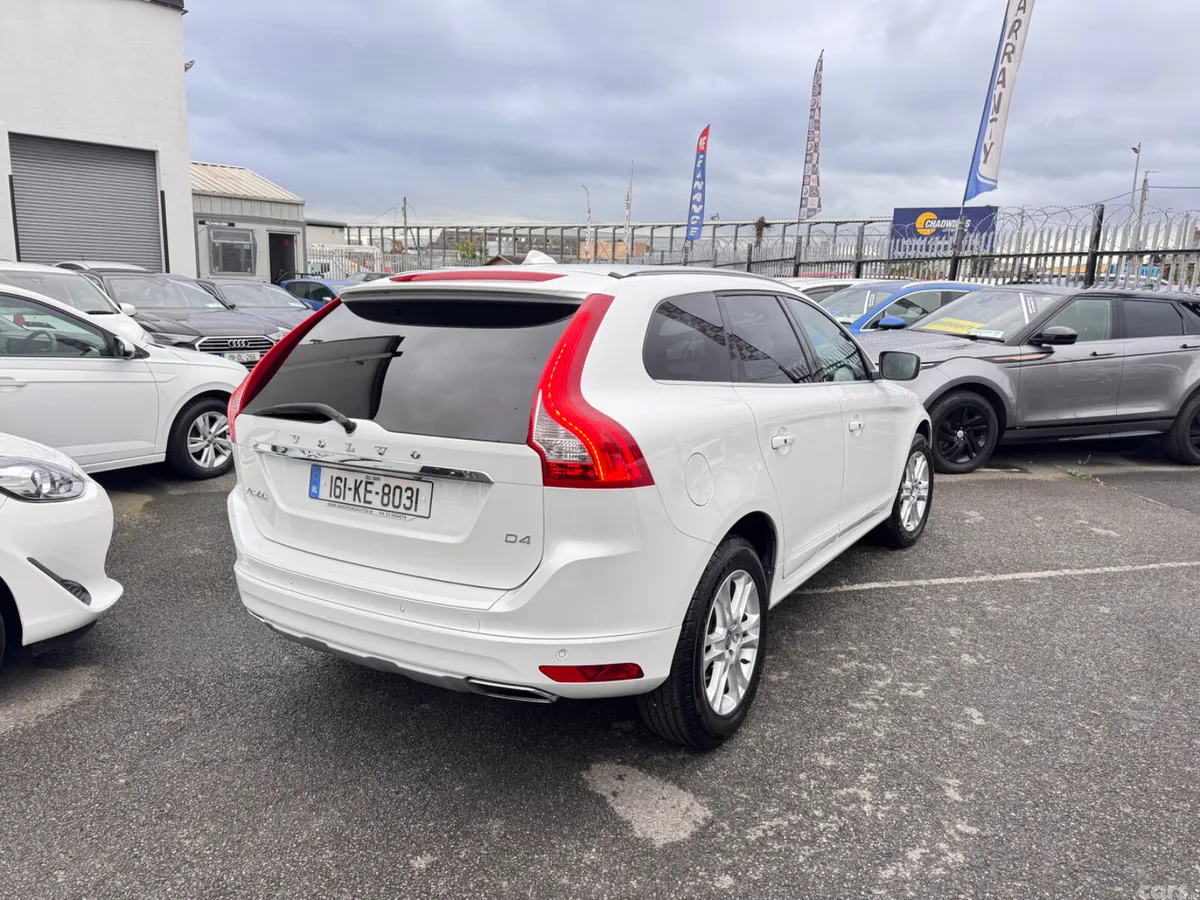Volvo XC60 SUV, Diesel, 2016, White