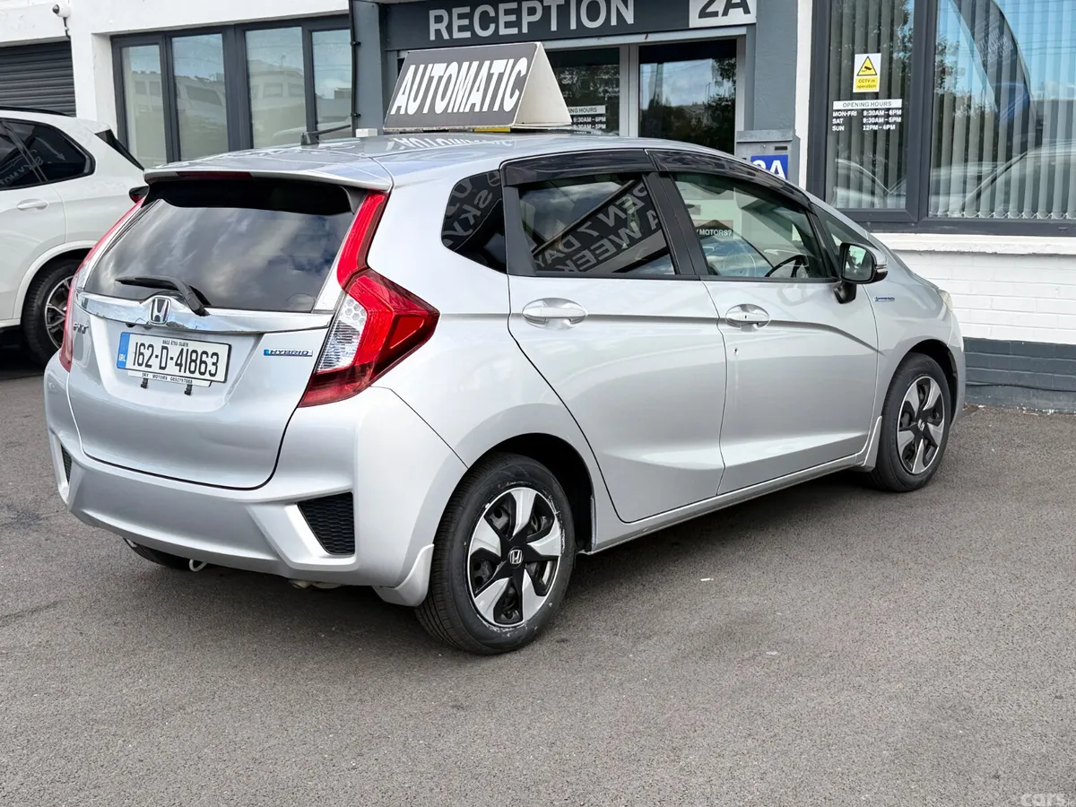Honda Fit Hatchback, Petrol Hybrid, 2016, Silver