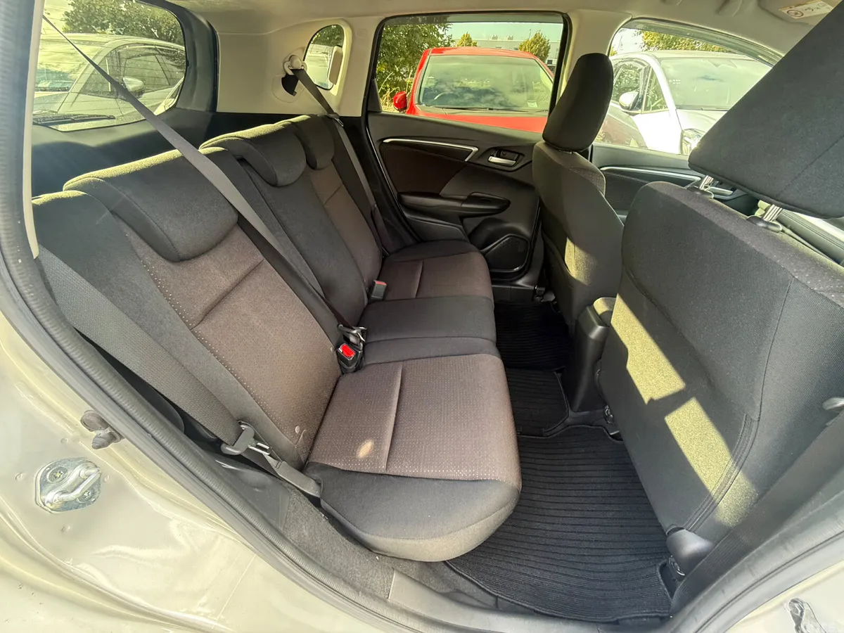 Honda Fit Hatchback, Petrol Hybrid, 2016, Silver