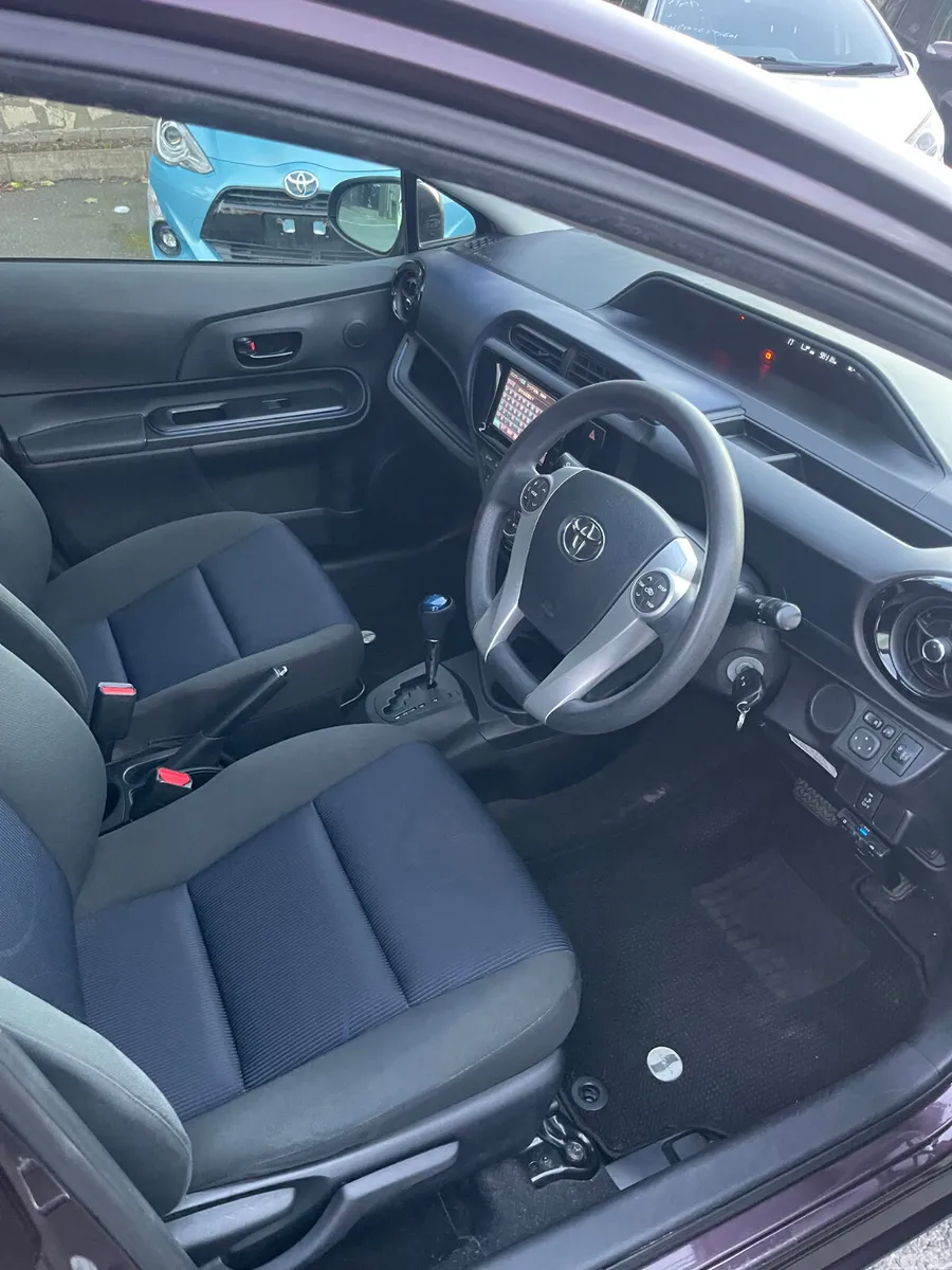 Toyota Aqua Hatchback, Petrol Hybrid, 2015, Black