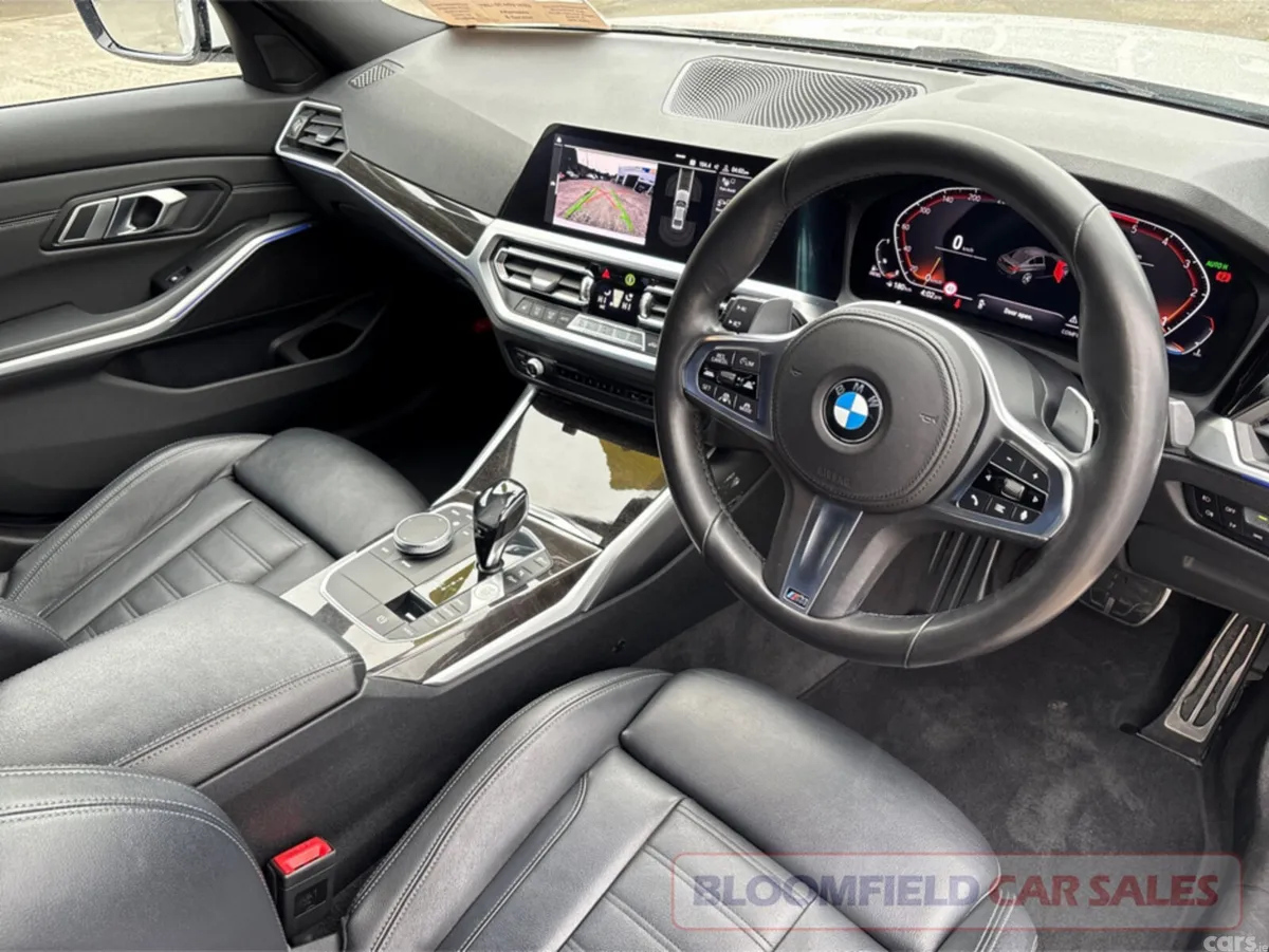 BMW 3-Series Saloon, Diesel, 2019, White