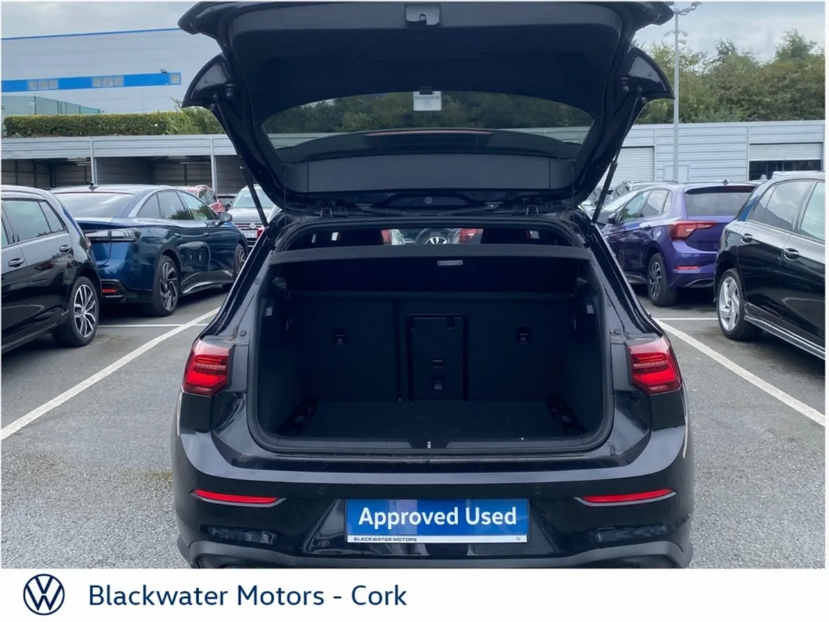Volkswagen Golf Estate, Diesel, 2023, Black