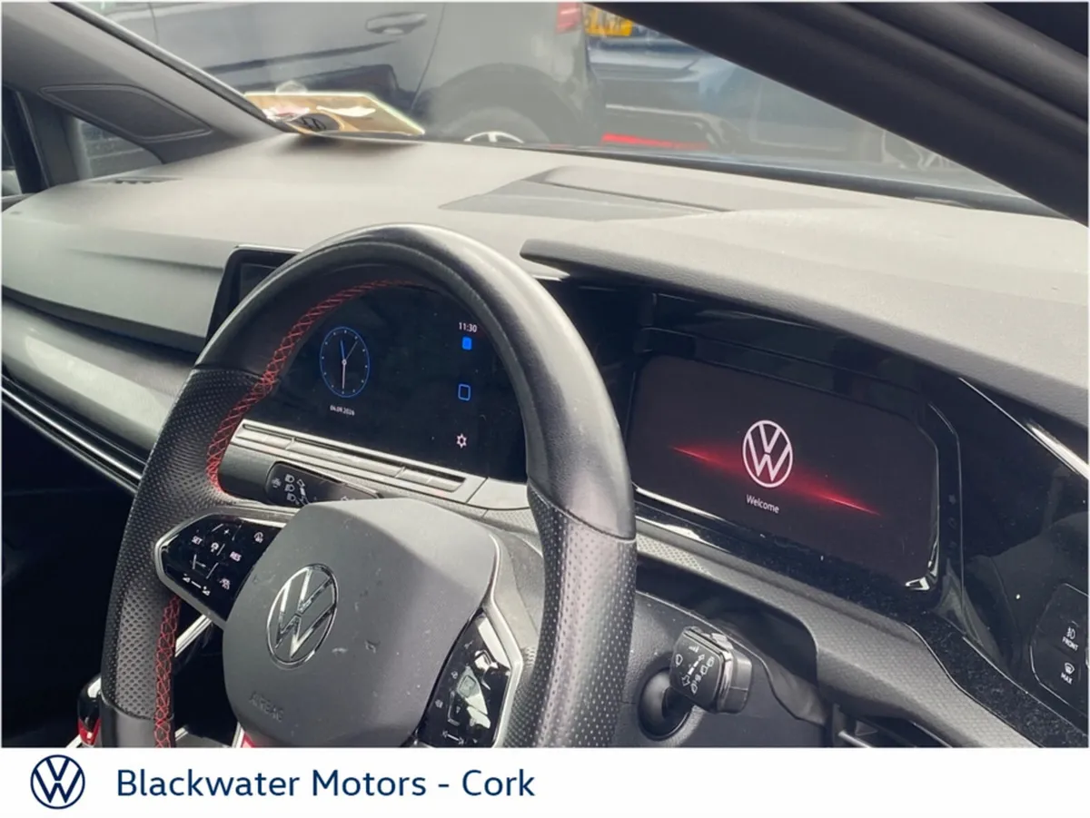 Volkswagen Golf Estate, Diesel, 2023, Black
