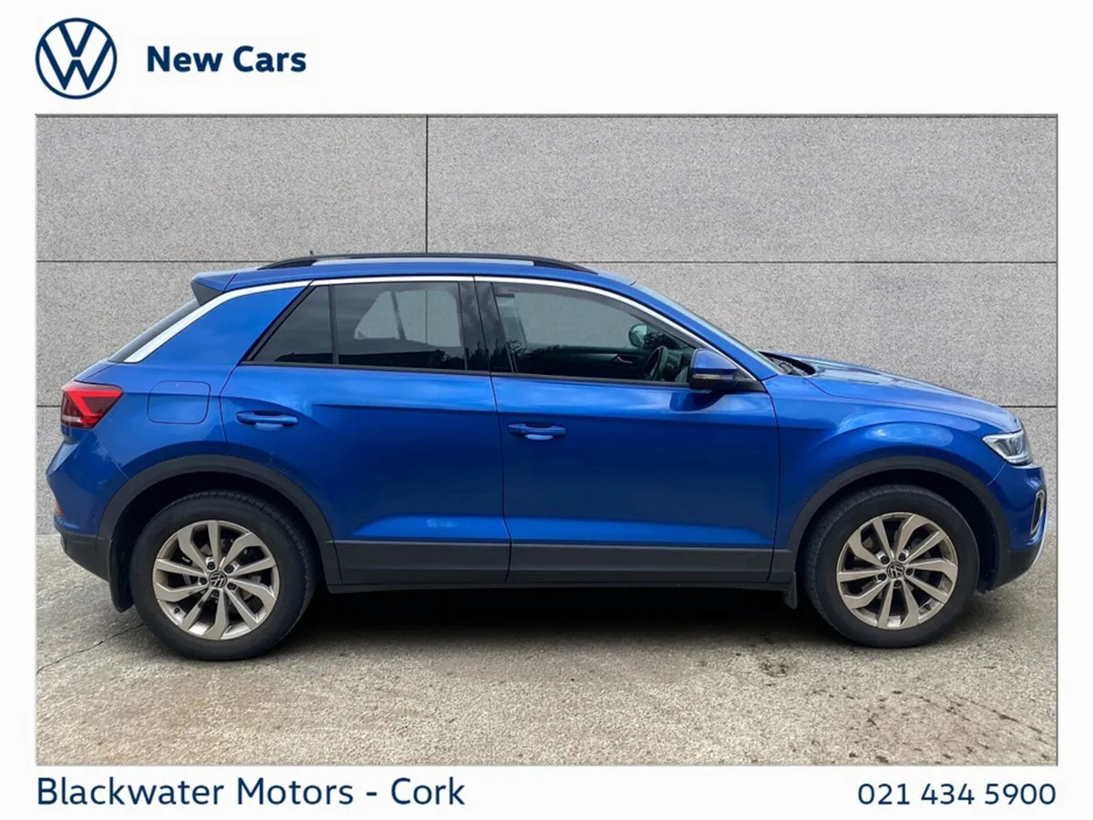 Volkswagen T-Roc SUV, Diesel, 2024, Blue